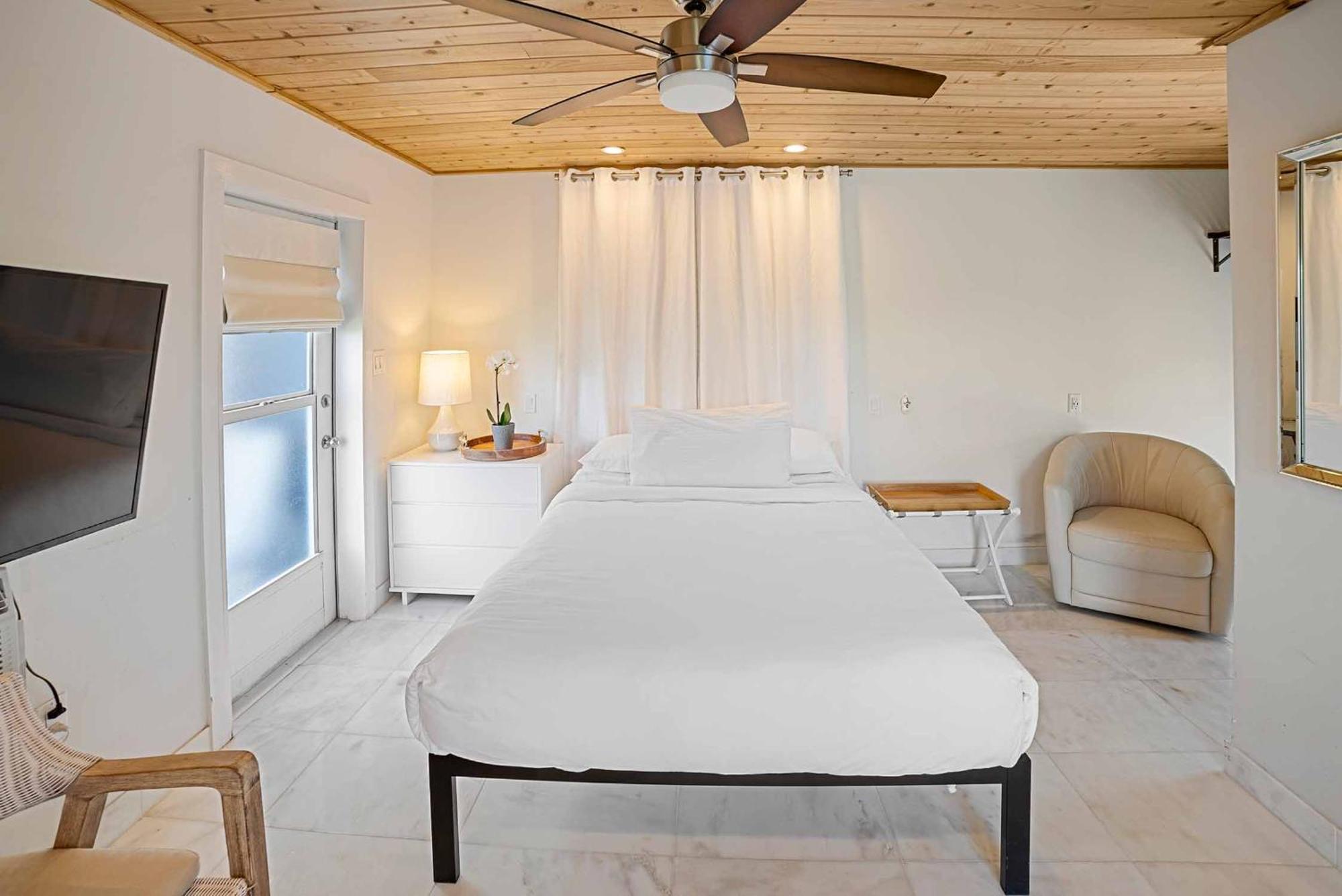Casey Key - Gulf Shores Resort 3*